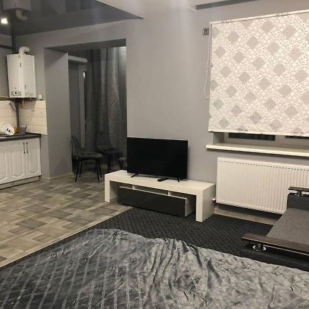 Аpartments Central Town Містечко Центральне З Власним Паркінгом Та Документами На Проживання อิวาโน-ฟรานกิฟสเก ภายนอก รูปภาพ
