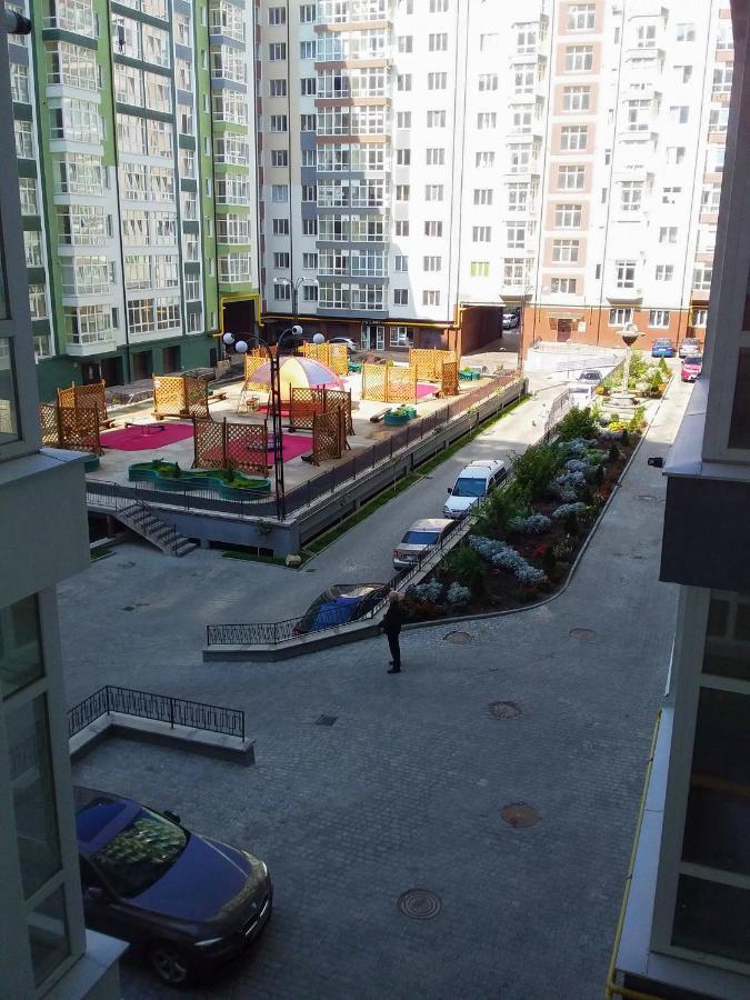 Аpartments Central Town Містечко Центральне З Власним Паркінгом Та Документами На Проживання อิวาโน-ฟรานกิฟสเก ภายนอก รูปภาพ