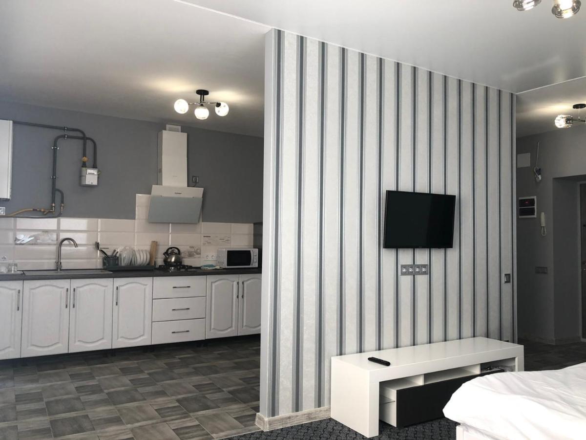 Аpartments Central Town Містечко Центральне З Власним Паркінгом Та Документами На Проживання อิวาโน-ฟรานกิฟสเก ภายนอก รูปภาพ
