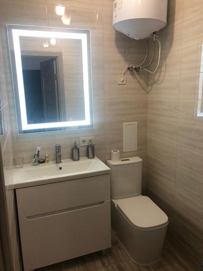 Аpartments Central Town Містечко Центральне З Власним Паркінгом Та Документами На Проживання อิวาโน-ฟรานกิฟสเก ภายนอก รูปภาพ