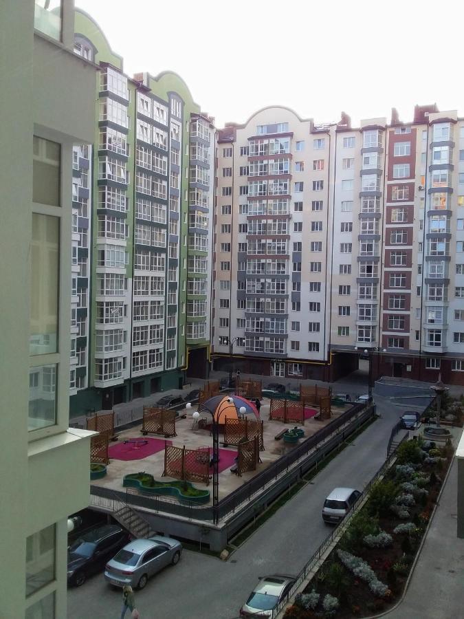 Аpartments Central Town Містечко Центральне З Власним Паркінгом Та Документами На Проживання อิวาโน-ฟรานกิฟสเก ภายนอก รูปภาพ