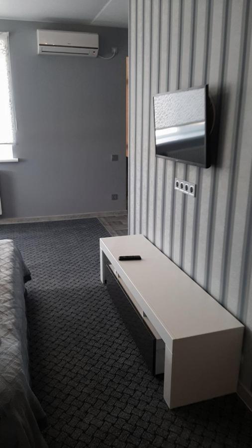 Аpartments Central Town Містечко Центральне З Власним Паркінгом Та Документами На Проживання อิวาโน-ฟรานกิฟสเก ภายนอก รูปภาพ
