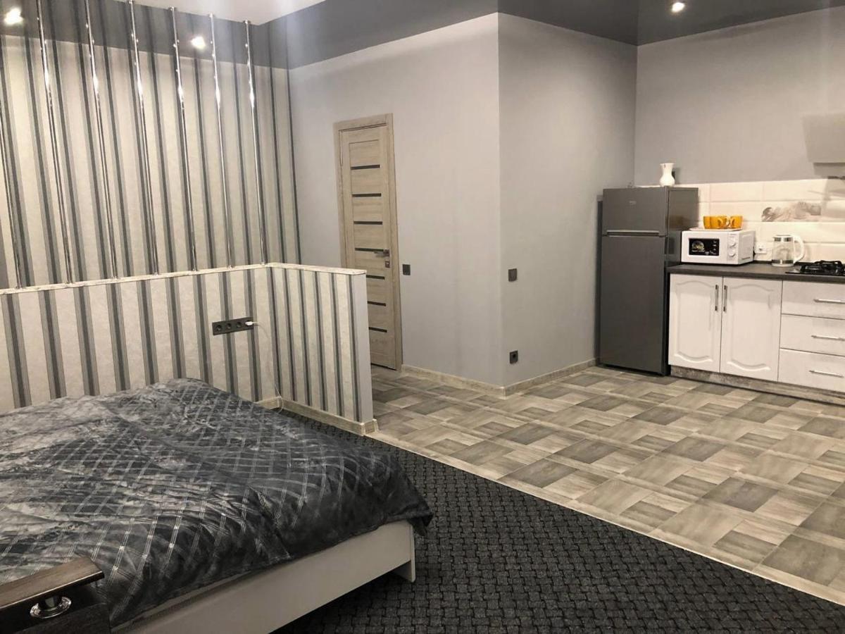 Аpartments Central Town Містечко Центральне З Власним Паркінгом Та Документами На Проживання อิวาโน-ฟรานกิฟสเก ภายนอก รูปภาพ