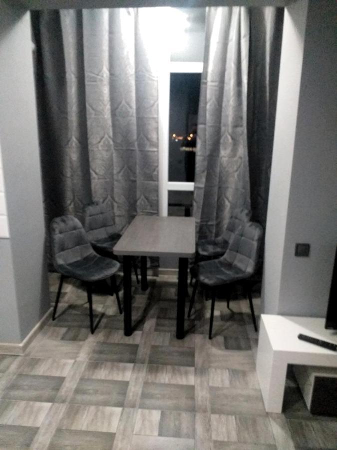 Аpartments Central Town Містечко Центральне З Власним Паркінгом Та Документами На Проживання อิวาโน-ฟรานกิฟสเก ภายนอก รูปภาพ