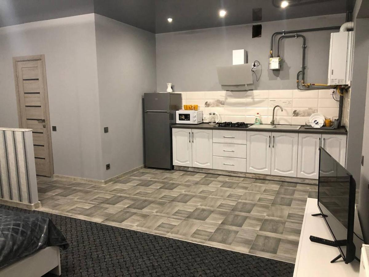 Аpartments Central Town Містечко Центральне З Власним Паркінгом Та Документами На Проживання อิวาโน-ฟรานกิฟสเก ภายนอก รูปภาพ